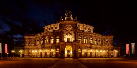Titelbild für Dresden mit Semperoper